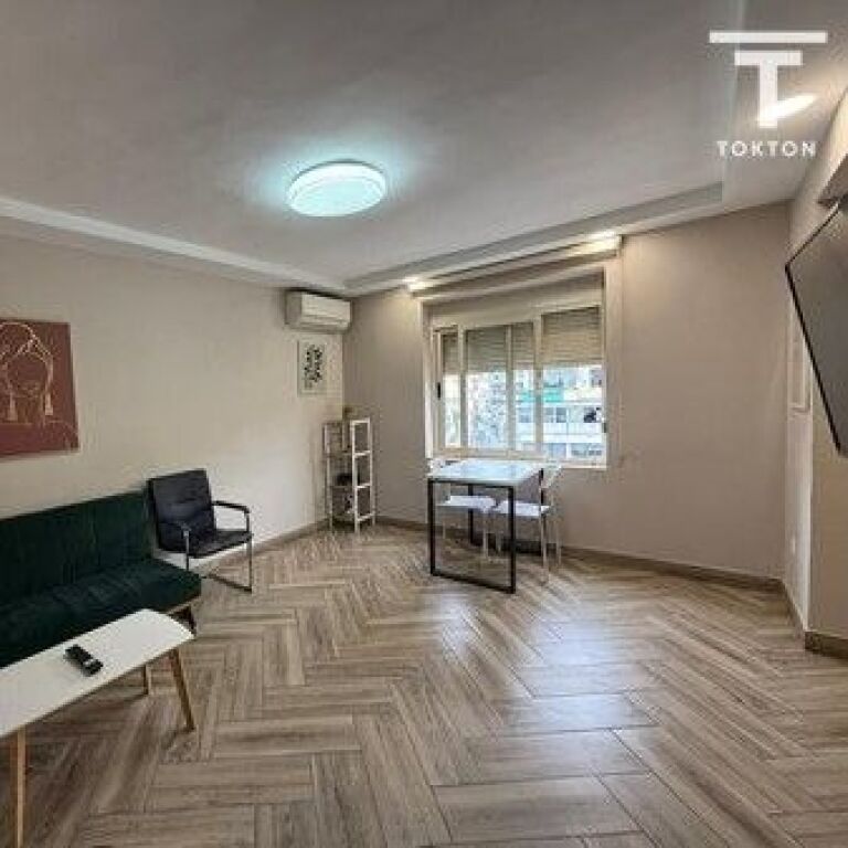 SHITET, APARTAMENT 1+1, RRUGA: "21 DHJETORI", TIRANË