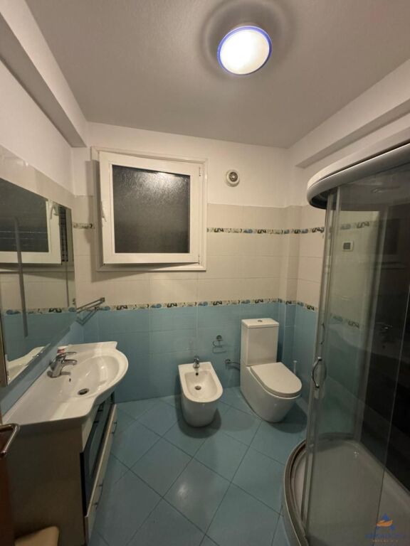 SHITET VILA NE INSTITUT 400.000 EURO