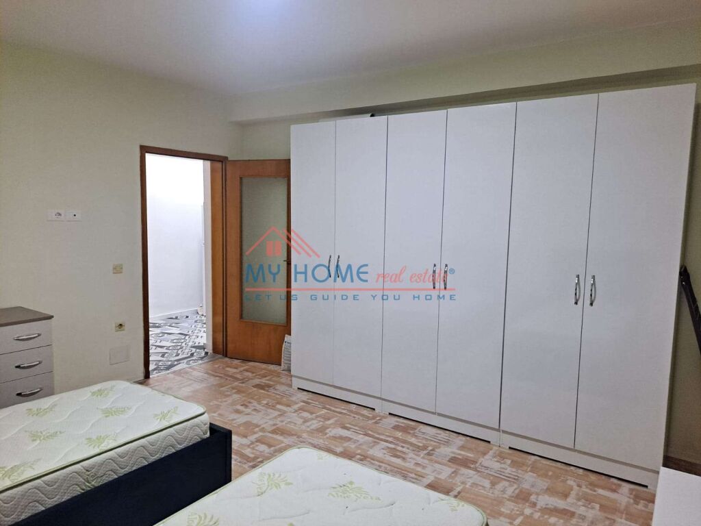 Apartament 2+1 me Qira Ish Restorant Durresi ne Tirane