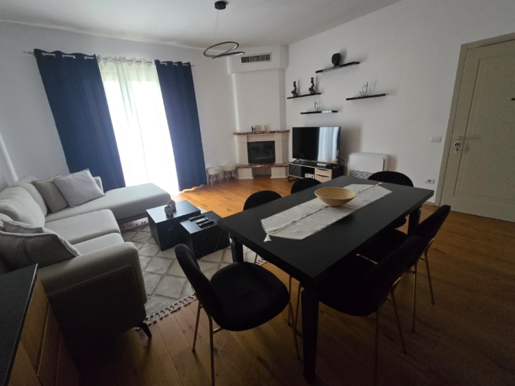 Jepet me Qira Apartament 2+1+2 – Secret Garden, pranë TEG