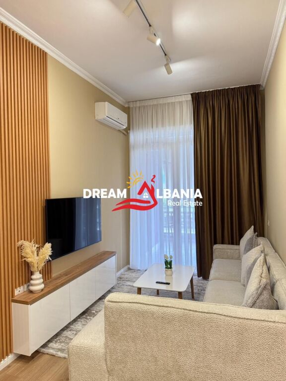 Apartment 1+1 with Parking Space for Rent at the Botanical Garden-Tirana (ID 42111580)
