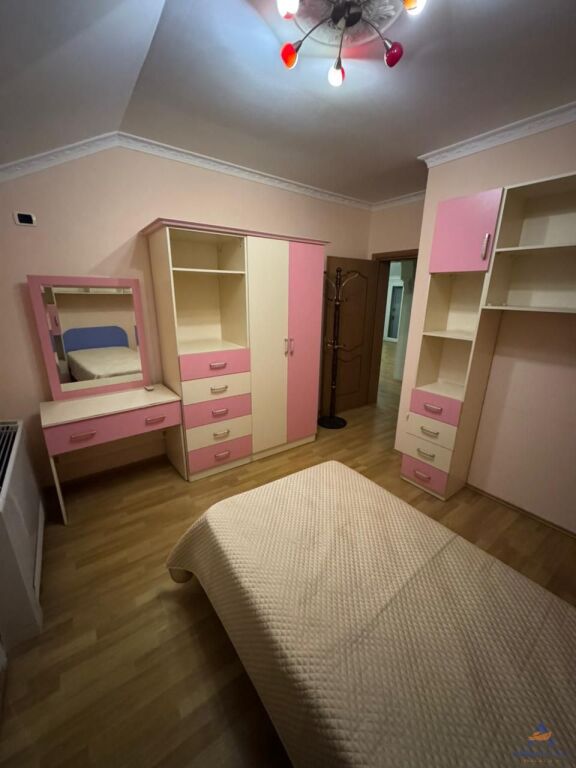 SHITET VILA NE INSTITUT 400.000 EURO