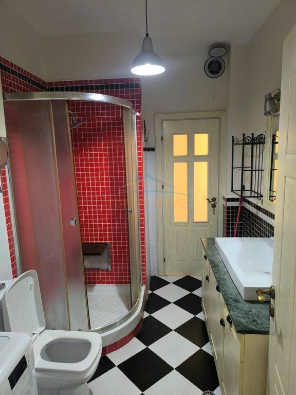Apartament 2+1, Kodra e Diellit
