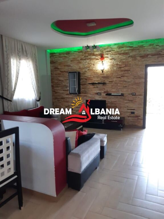 Second floor 2+1 apartment for rent at Bulevardi i Ri near the electric substation (ID 4251453)