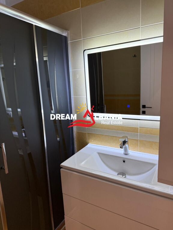 Apartment 1+1 with Parking Space for Rent at the Botanical Garden-Tirana (ID 42111580)