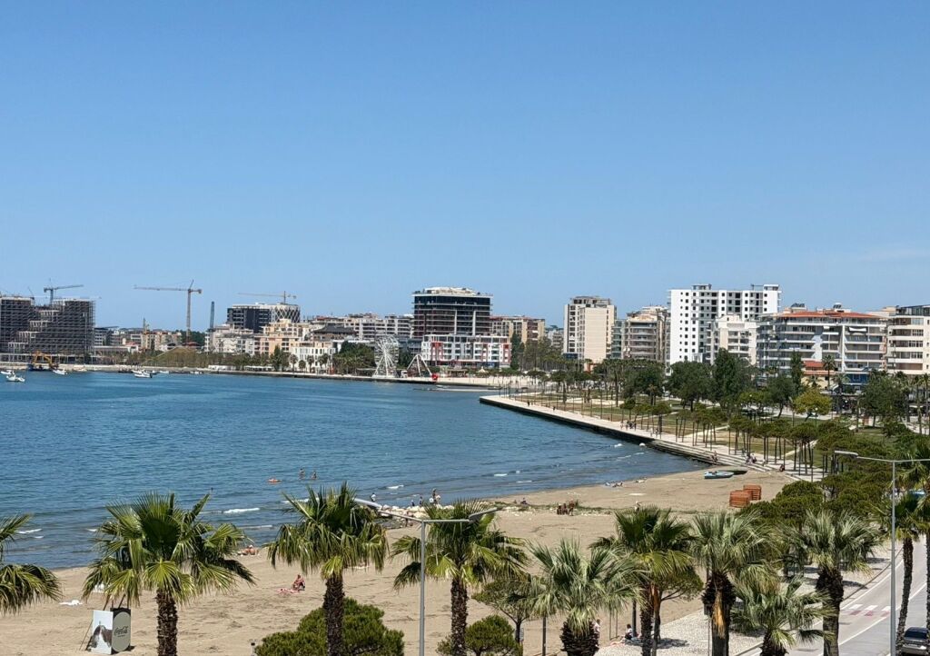 Apartment for long term rent Lungomare Vlore