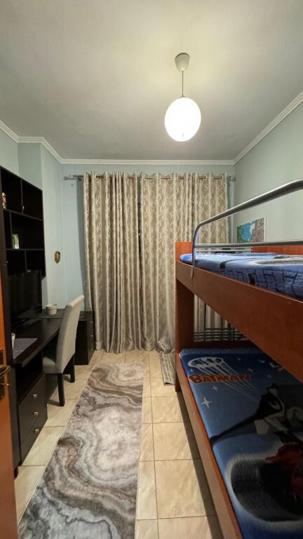 🏢Astir,pas Kompleksit Molla jepet me qera apartament,2+1,i mobiluar.50,000 Leke
