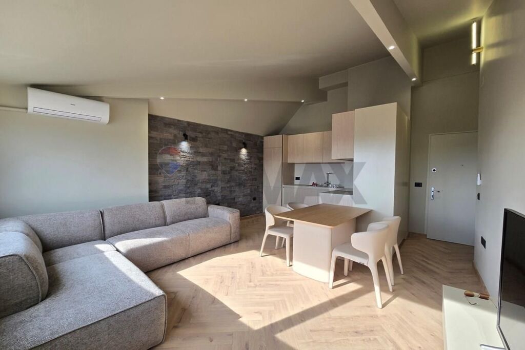Super apartament 2+1 per qira, Myslym Shyri !!!