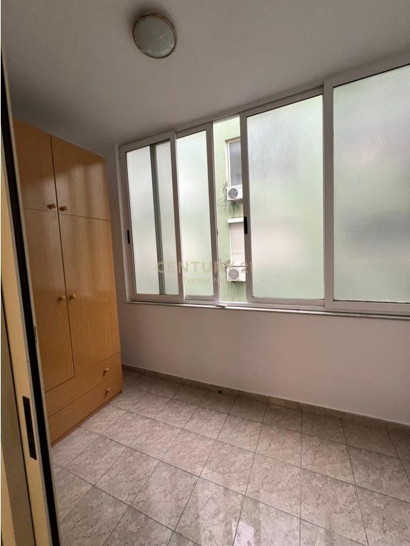 Office space for rent in the Blloku area