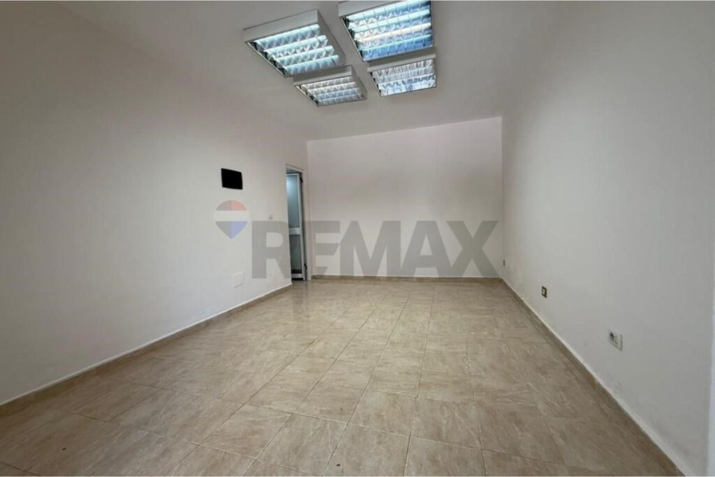 Apartment for sale in the Myslym Shyri area