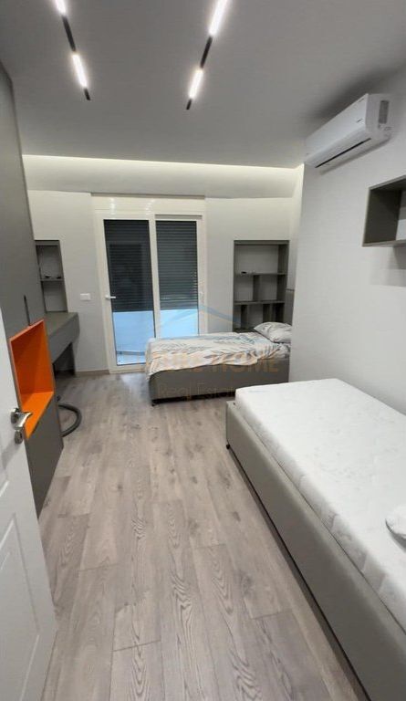 Shitet , Apartment 2+1 ,Fresk