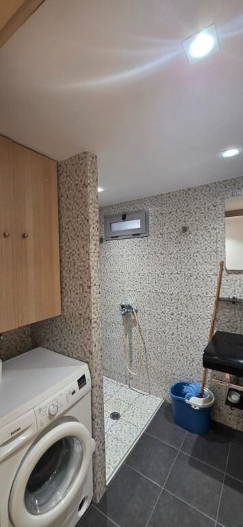 Jepet me qera Apartament 1+1 te Kodra Diellit/ Eleonora