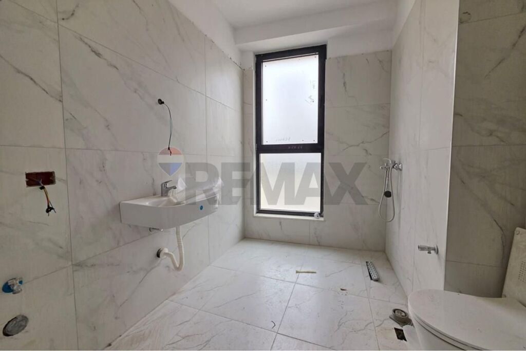 Apartament 2+1+ Verande per shitje te Jordan Misja