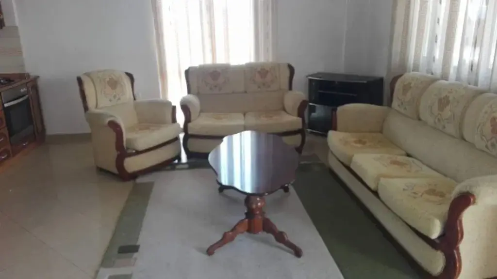 Apartament 1+1 me qera tek Class Bar tek Depot e Ujit