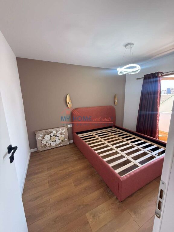 Shiten 3 apartamente 1+1 tek Mozaiku ne Tirane