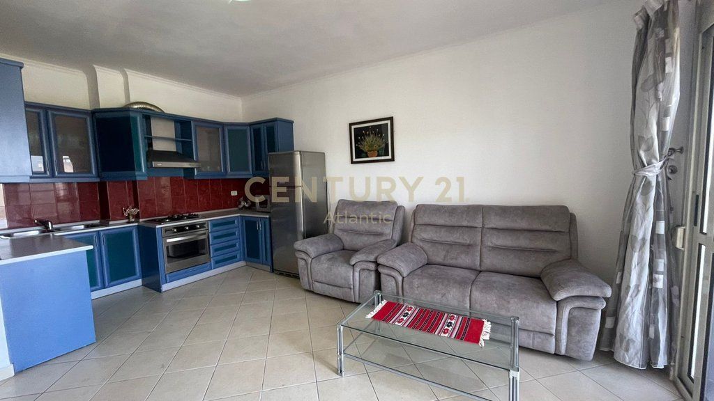 SHITET APARTAMENT 2+1+2T NE PLAZH HEKURUDHA, DURRES!