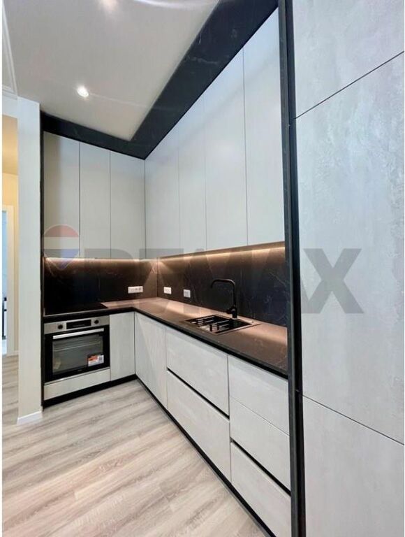 Apartament 1+1 me qera Kompleksi Delijorgjij