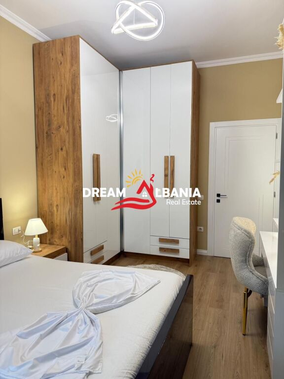 Apartment 1+1 with Parking Space for Rent at the Botanical Garden-Tirana (ID 42111580)