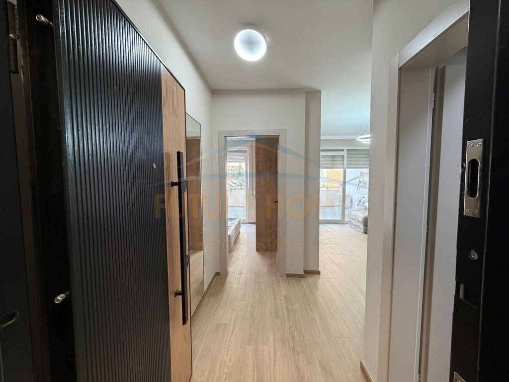 Qira, Apartament 1+1, Kopshti Zoologjik, Tiranë.