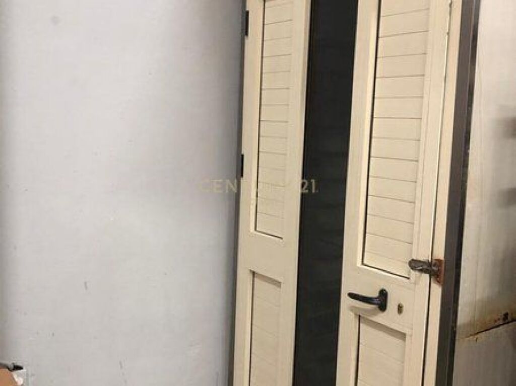 Bakery Business for Sale  Premises | Yzberisht