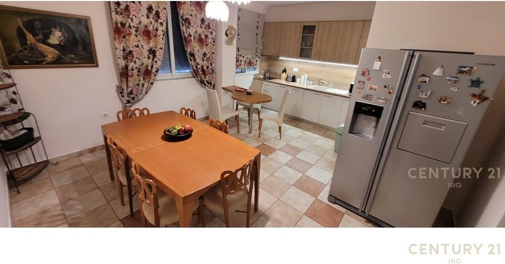 Apartment 2+1+2 for rent near St. Dinamo