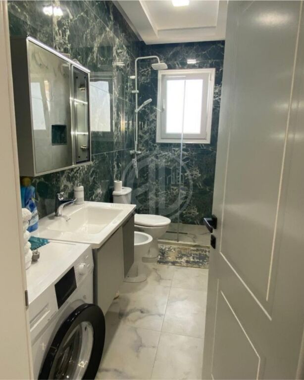 🏡 Jepet me Qira Apartament 2+1 – Kati i pare i një Vile Lagjja 17 Durres