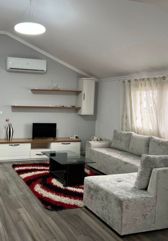 Apartament me qera 2+1+parkim Qytet Studenti