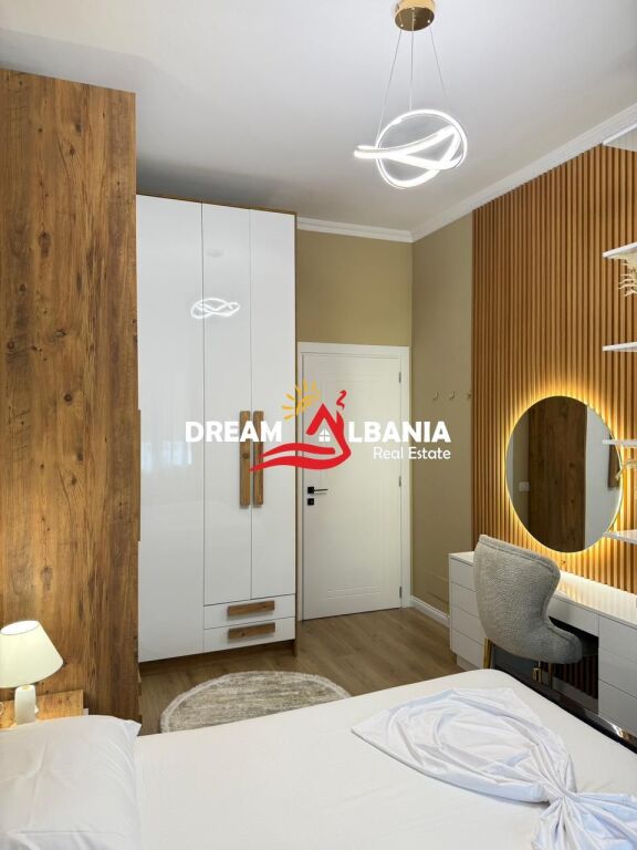 Apartment 1+1 with Parking Space for Rent at the Botanical Garden-Tirana (ID 42111580)