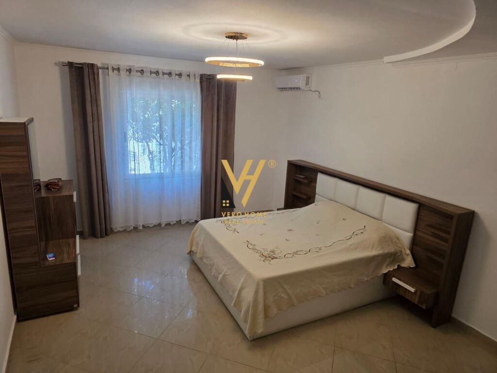 JEPET SHTEPI PRIVATE ME QERA NE ALLIAS 50.000 LEKE