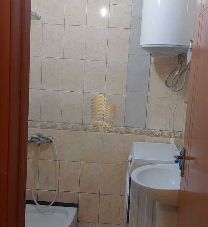 Qira, Apartament 1+1+Blk, Komuna e Parisit, 45.000 Leke/Muaj