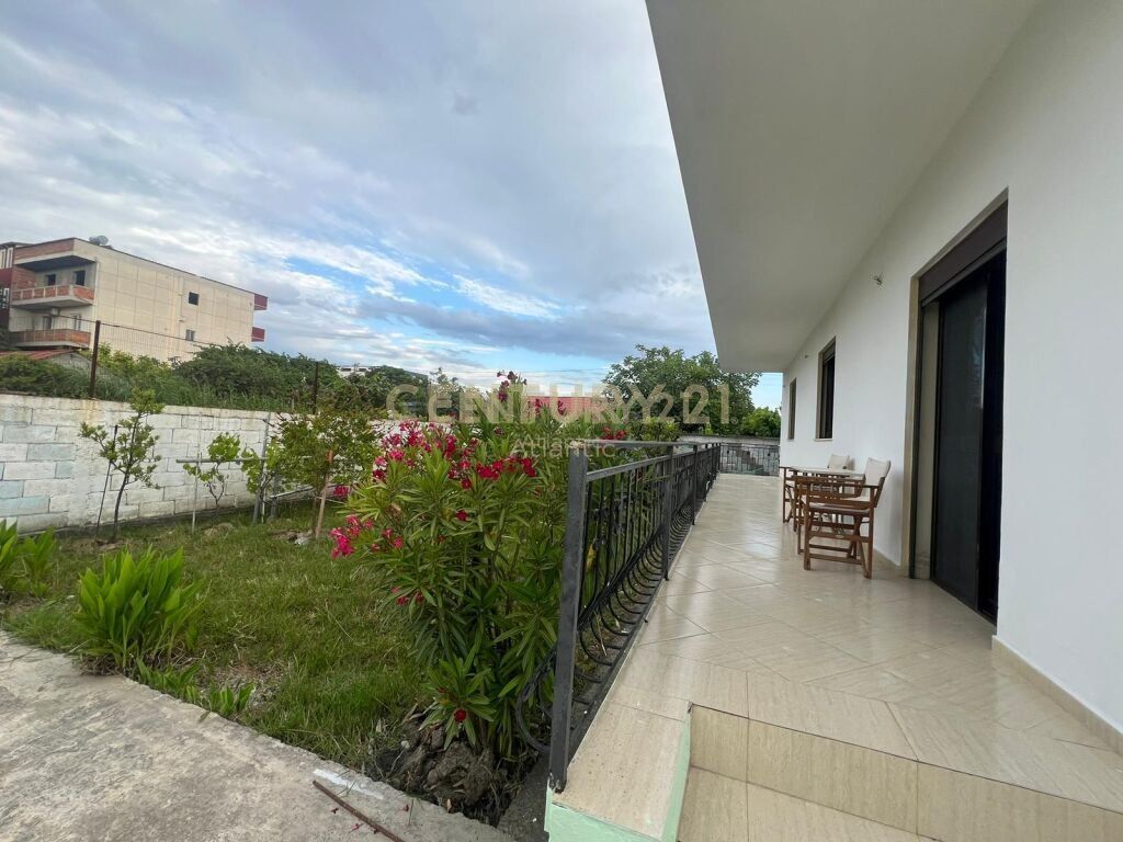 PRIVATE HOUSE FOR SALE IN ISH KENETE DURRES!
