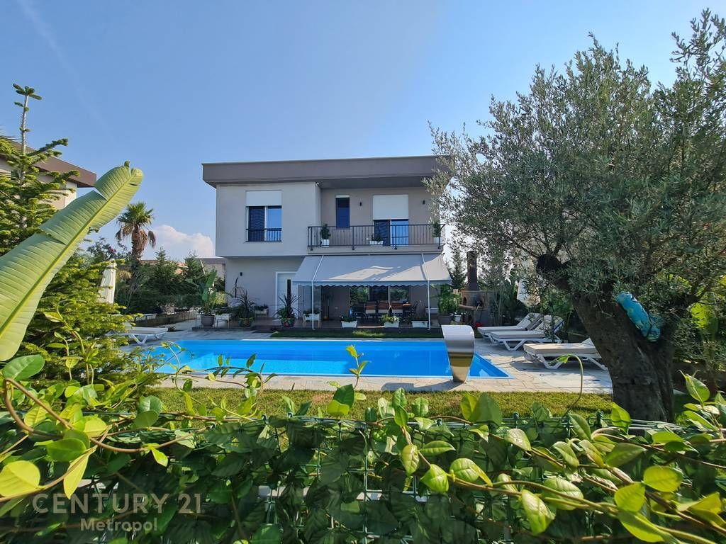 OFFRO IN VENDITA VILLA CON PISCINA NEL GOLFO DI LALZ - RESIDENZA GALA!