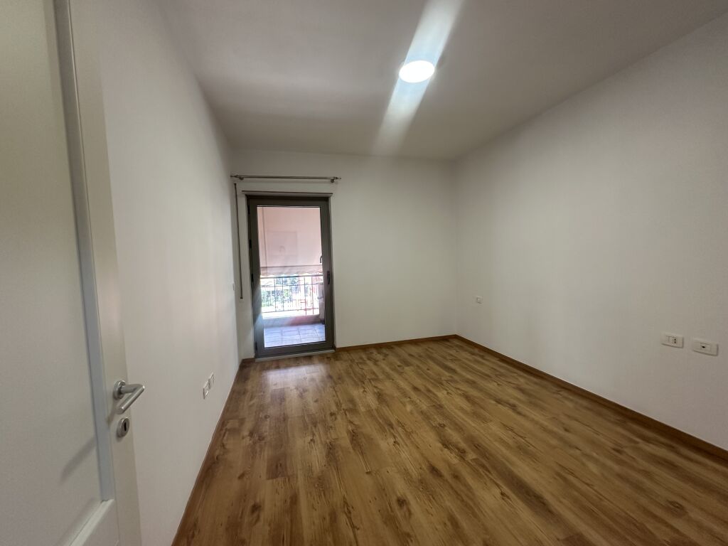 Zyre per qira ne Delijorgj