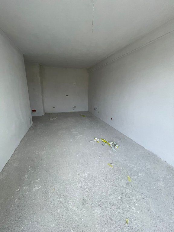 Shitet , Apartament 2+1 , Rruga Siri Kodra, Tirane