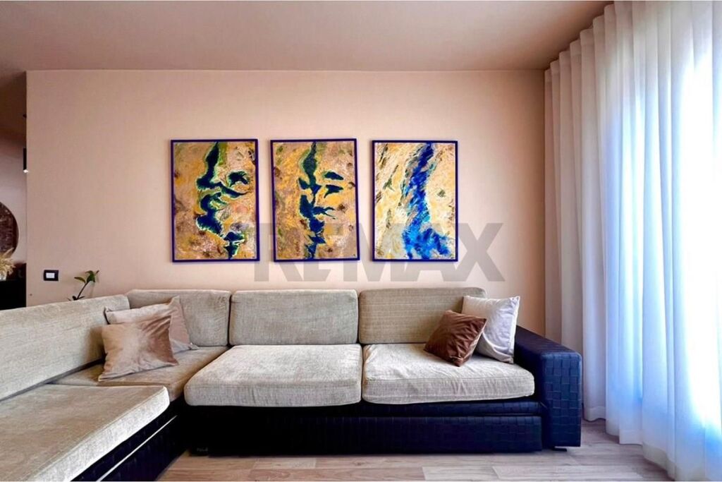 Apartment 1+1 for rent at Mine Peza Street