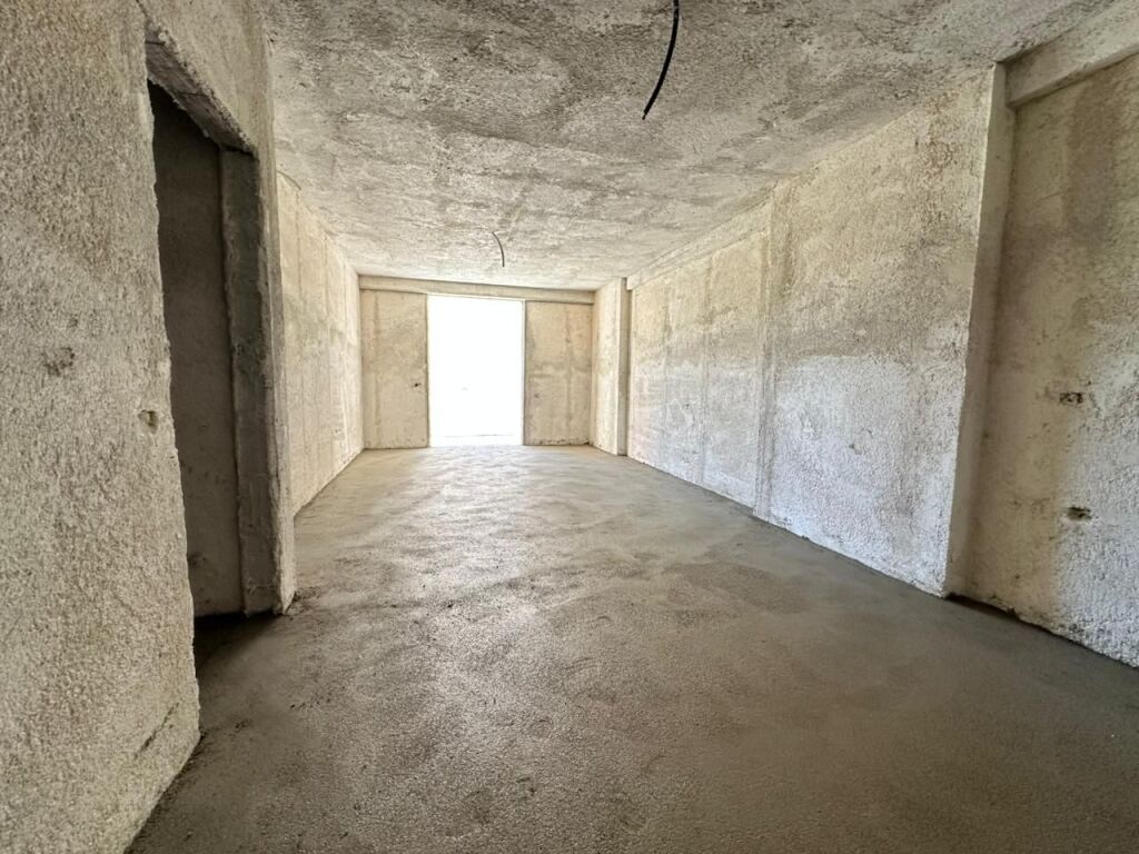 Shitet: Apartament 1+1 në ndërtim drejt përfundimit - Bolv Oil, Vlore