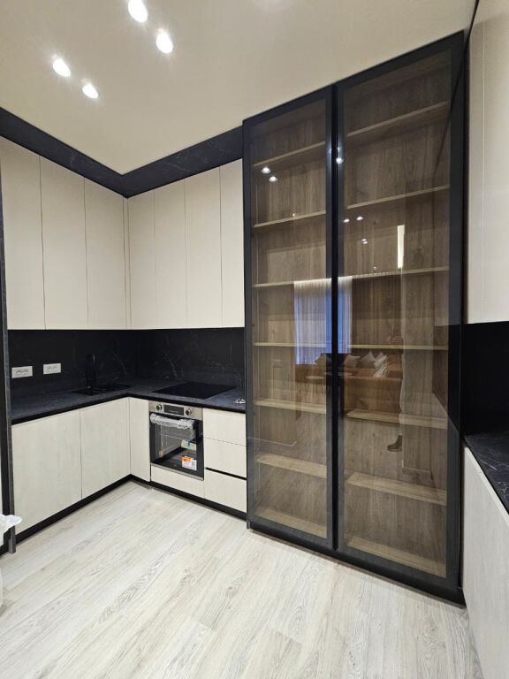 APARTAMENT LUKSOZ 2+1 PER QERA TEK KOMPLEKSI DELIJORGJI