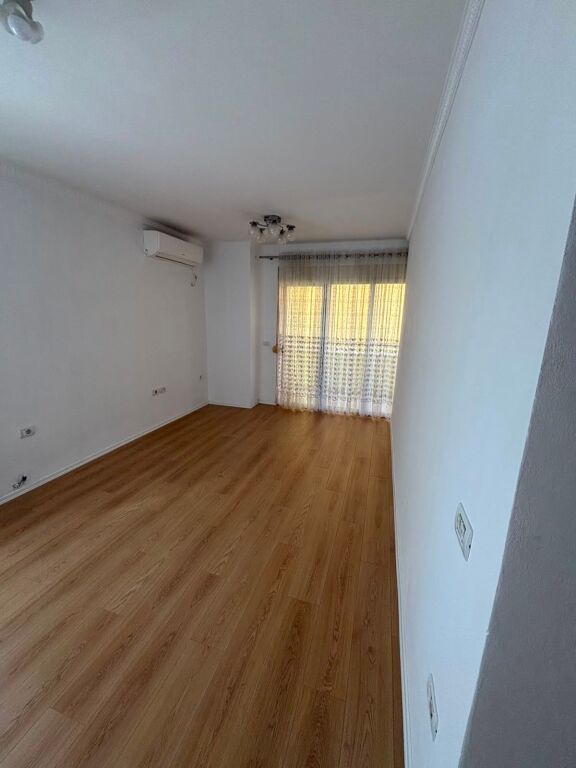 Apartament 2+1 për shitje në Fresk !