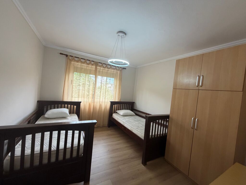 2+1, 4th floor existing, myslym shyri, 650 euro