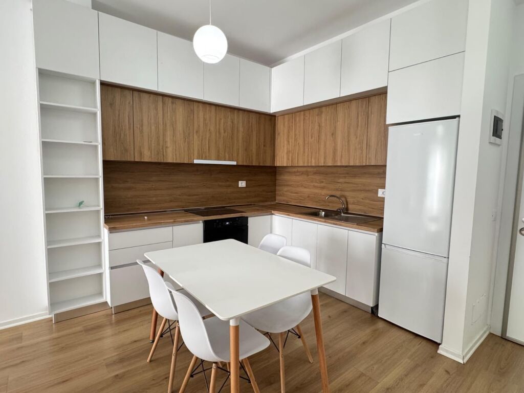 Jepet Apartament me qera 1+1 ne ali dem te kompleksi Kaimi