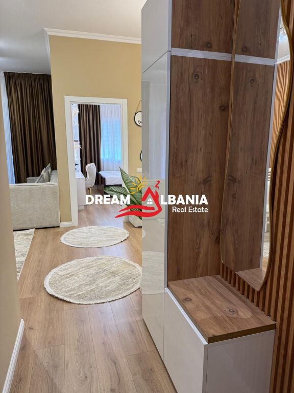Apartment 1+1 with Parking Space for Rent at the Botanical Garden-Tirana (ID 42111580)