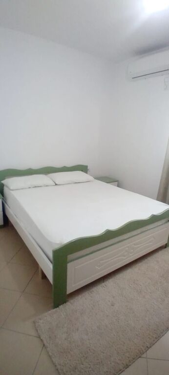 Jepet me qira 2+1+1 ISH FUSHA E AVIACIONIT 650€