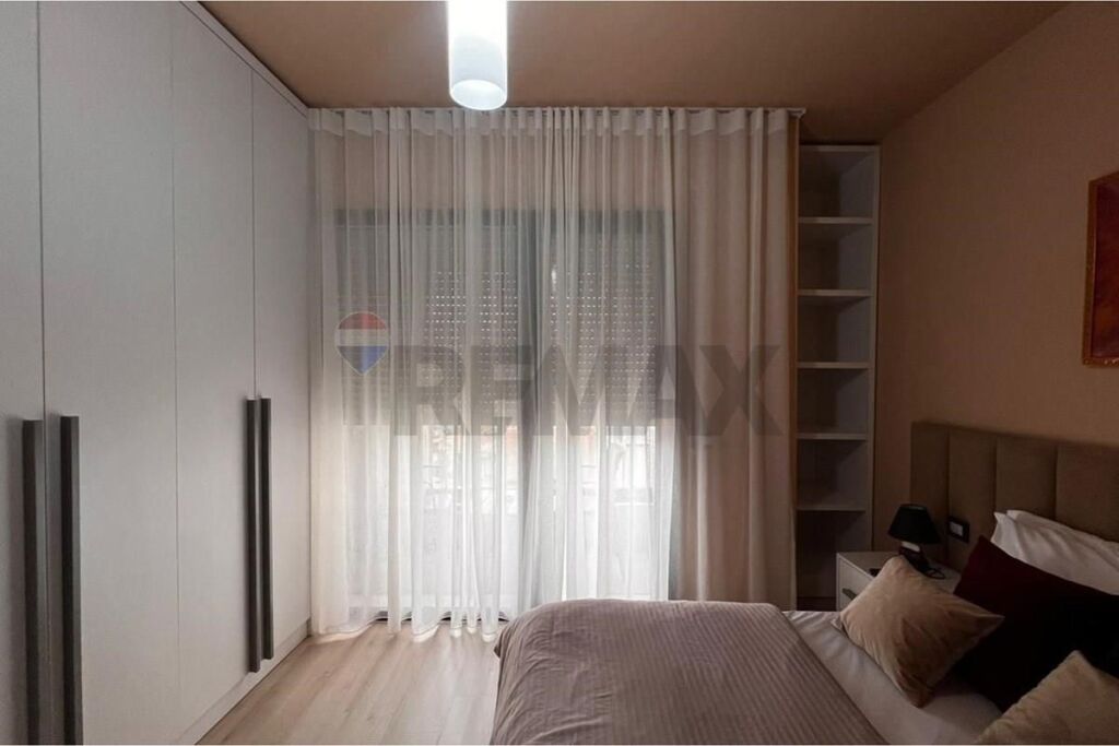 Apartament 1+1 me qira te Rruga Mine Peza!