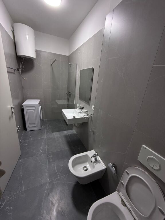 APARTAMENT ME QERA 1+1 5 MAJI 50.000 LEKE FH-75543