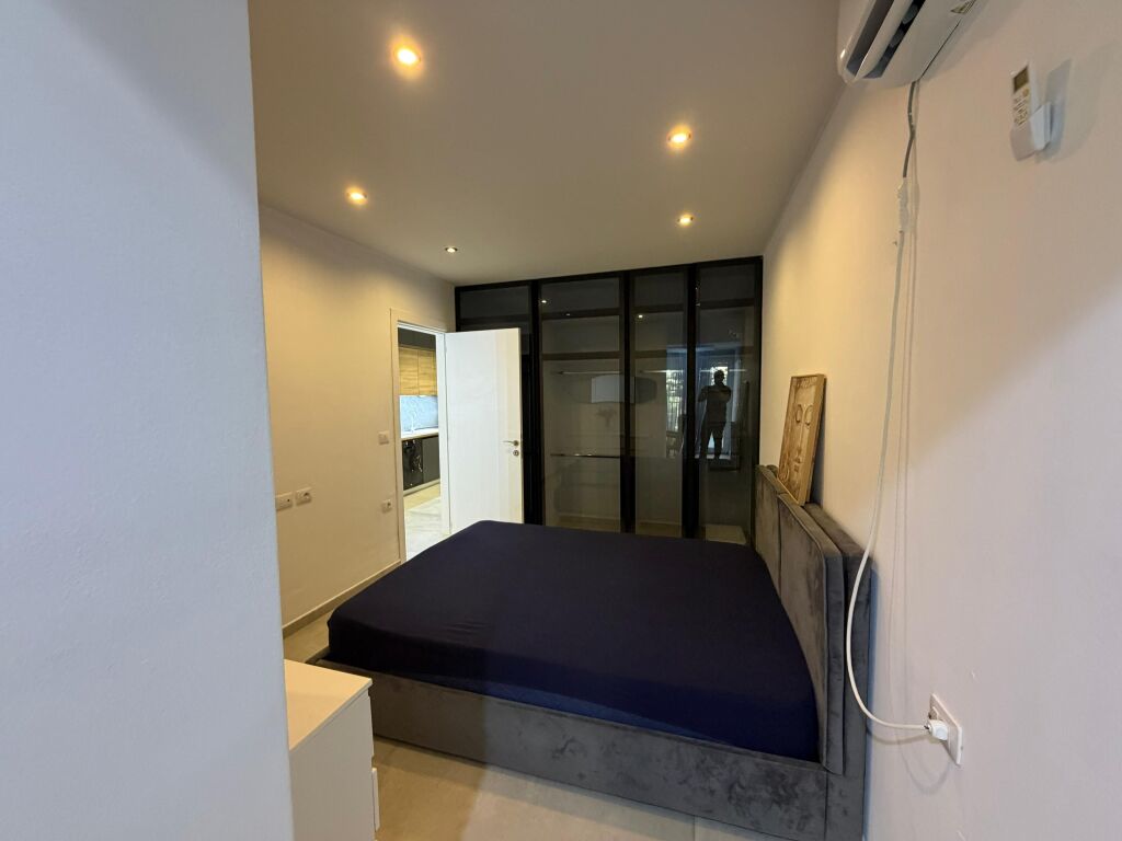 🏡 Shitet Apartament 1+1 te Kodra e Diellit 📐 Sipërfaqe: 73 m² + 11 m² verandë