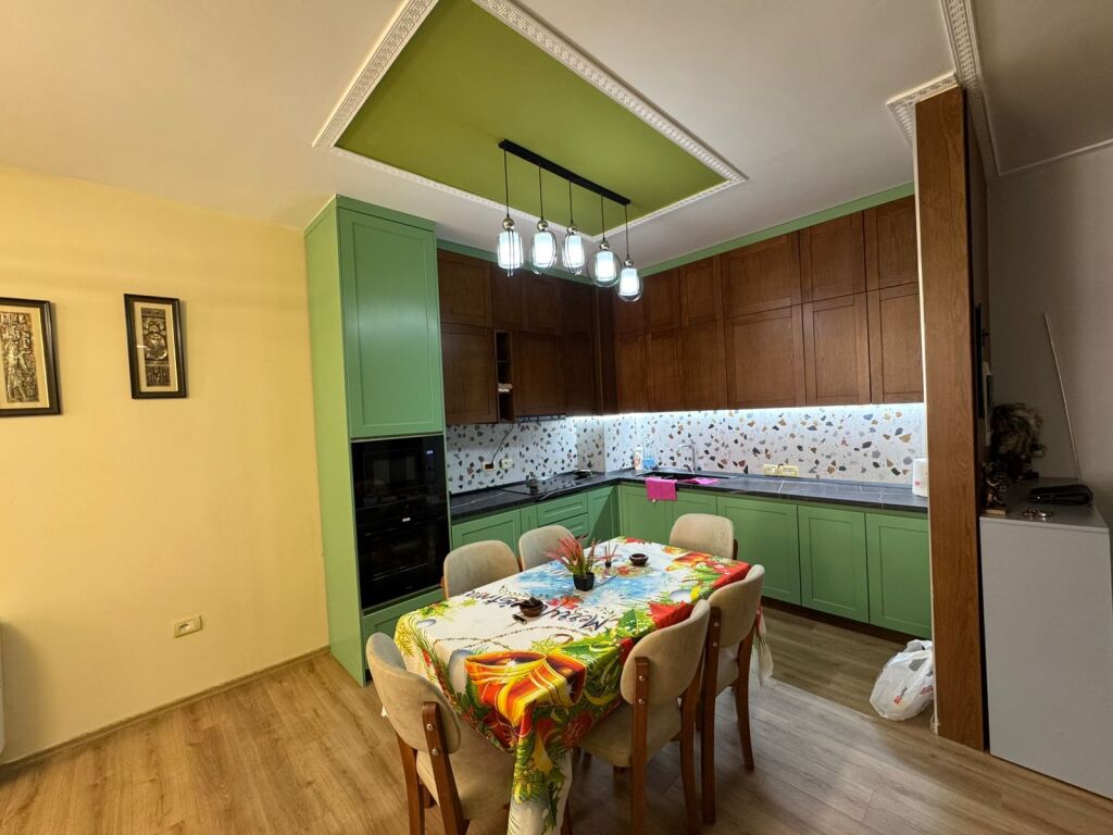 Apartament për qera 2+1+2 –  Liqeni i Thatë