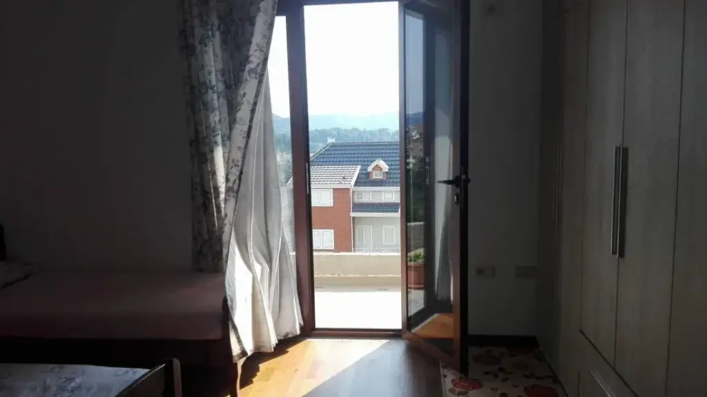 Apartament 1+1 me qera tek Class Bar tek Depot e Ujit