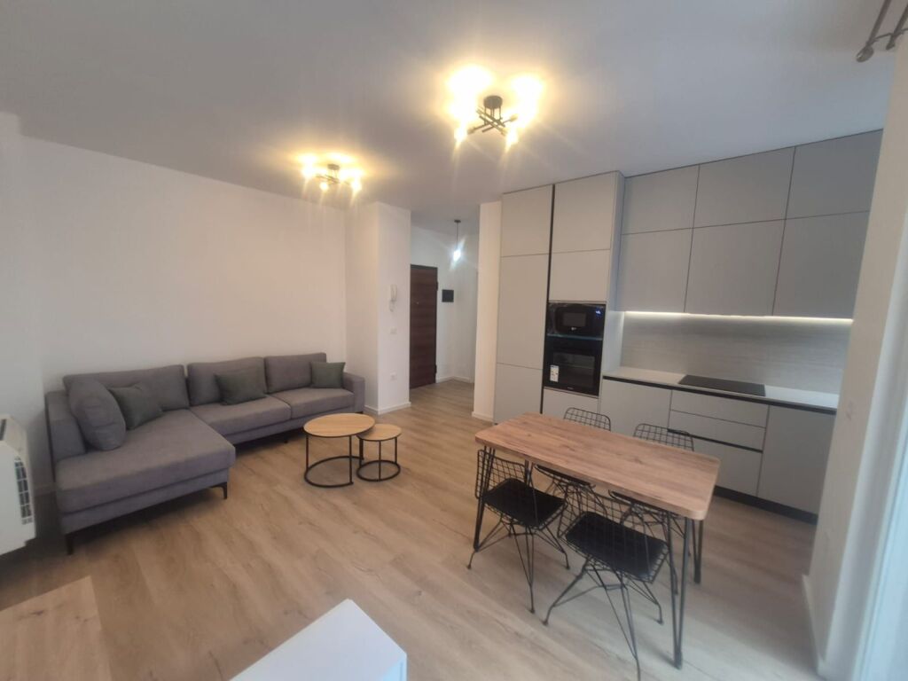 Jepet me qira apartament 1+1