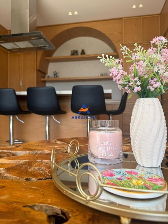 SHITET VILE 1 KATËSHE ME PISHINË 410M2 "UNAZA E PASKUQANIT, PASKUQAN" 650.000 EURO