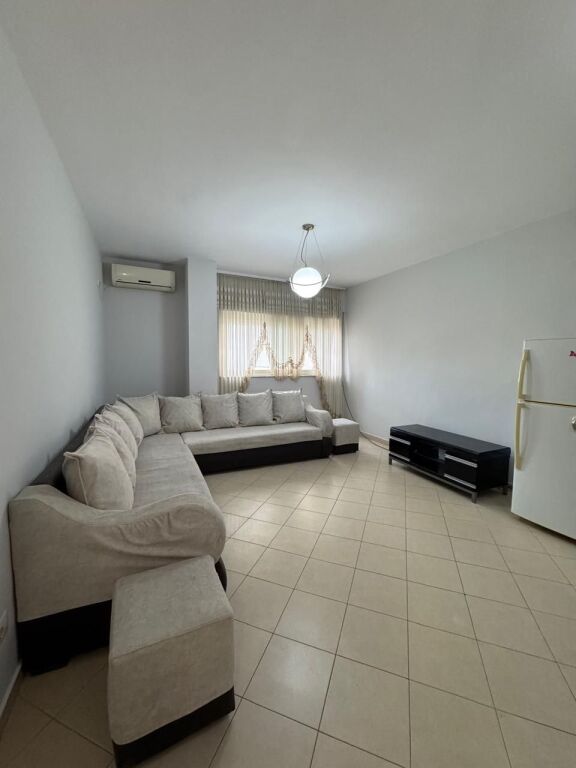 🏡 Jepet me Qera Apartament 1+1 ne Don Bosko afer Kompleksit Vizion Plus, 500 mij leke